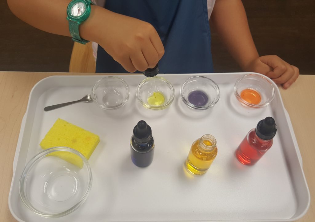 Montessori Color Mixing Activity | Chronicles of a Momtessorian